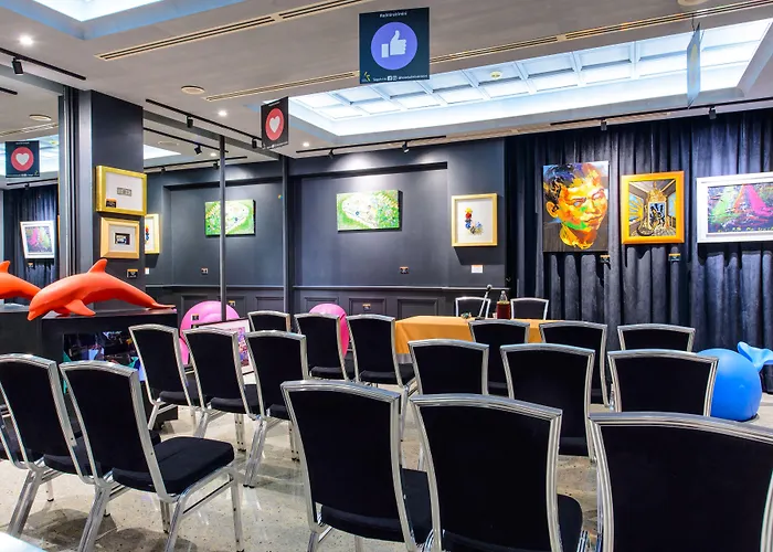 Hotel Admiral Art 4*