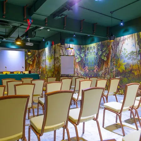 Admiral Art Hotel 4*
