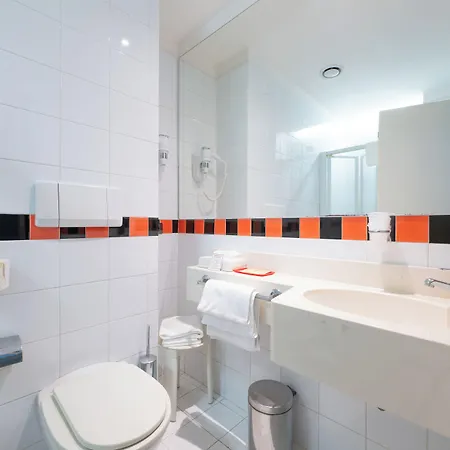 Admiral Art Hotel 4*