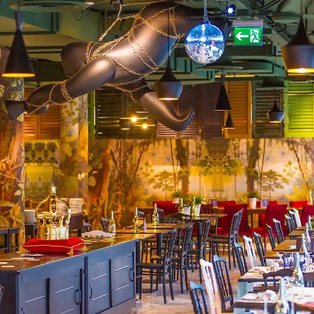 Ξενοδοχείο Admiral Art 4*