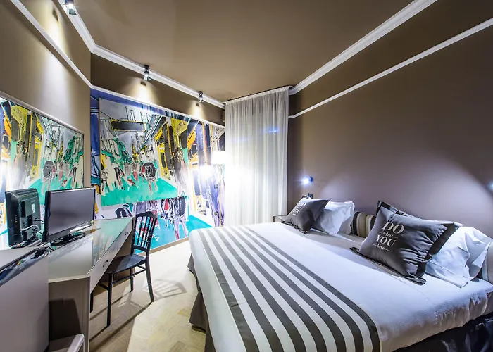 Admiral Art فندق ريميني